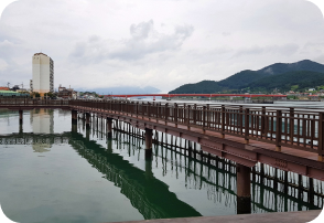 Namhae Jijok Village Jukbangnyeom